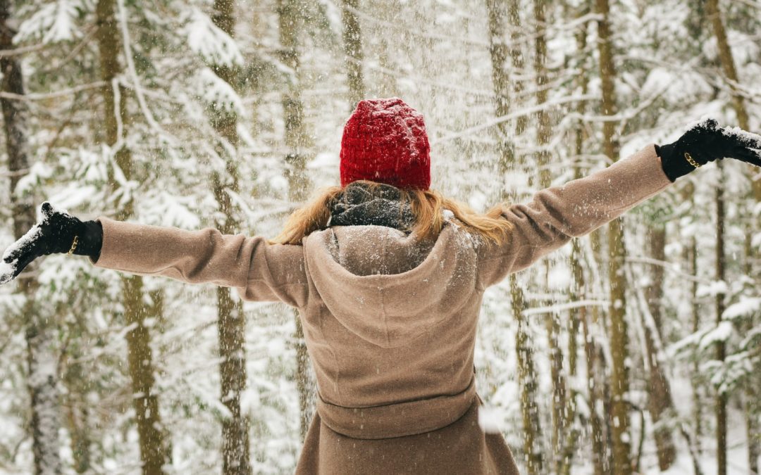 How to Love Your Neighbor at Christmas for Introverts