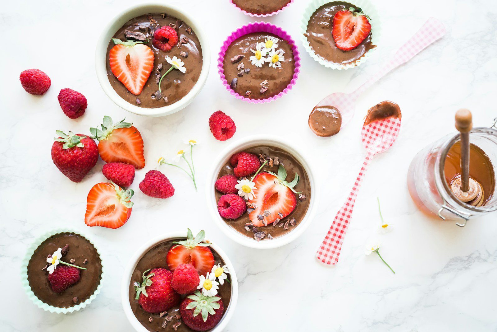 How to Host a Dessert Buffet for Your Neighbors